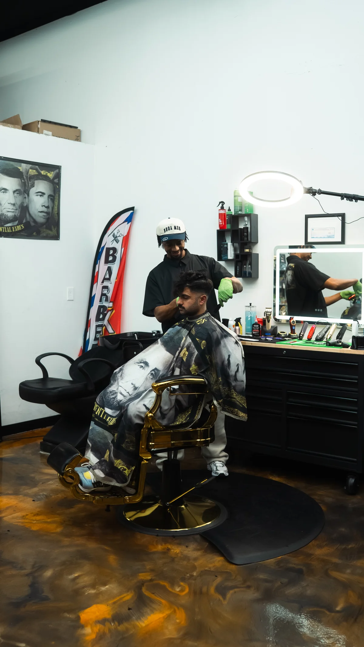 Antoine working on a fresh cut at Presidential Fades